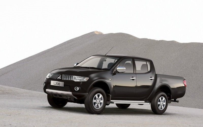 Mitsubishi L200 2009 Review, Amazing Pictures and Images