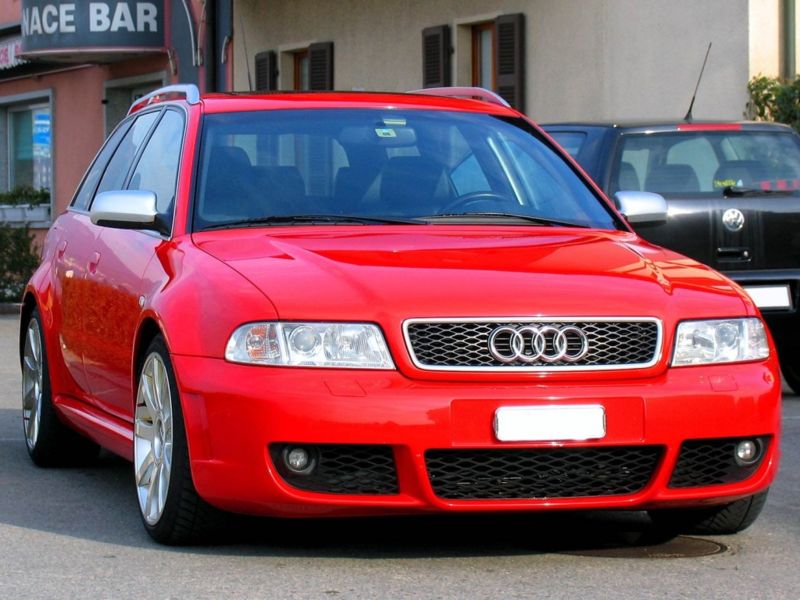 Audi RS4 2005 photo - 4