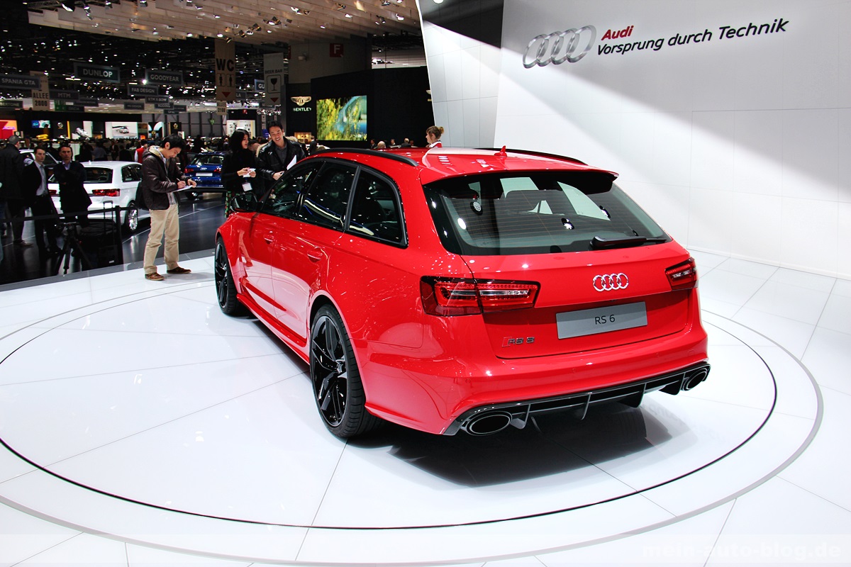 Audi RS6 2013 photo - 6