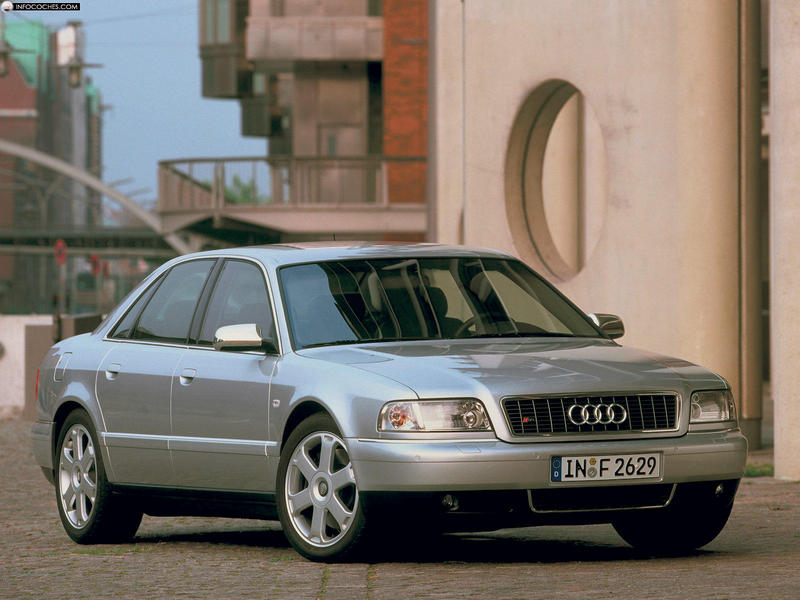 Audi S8 1999 photo - 5
