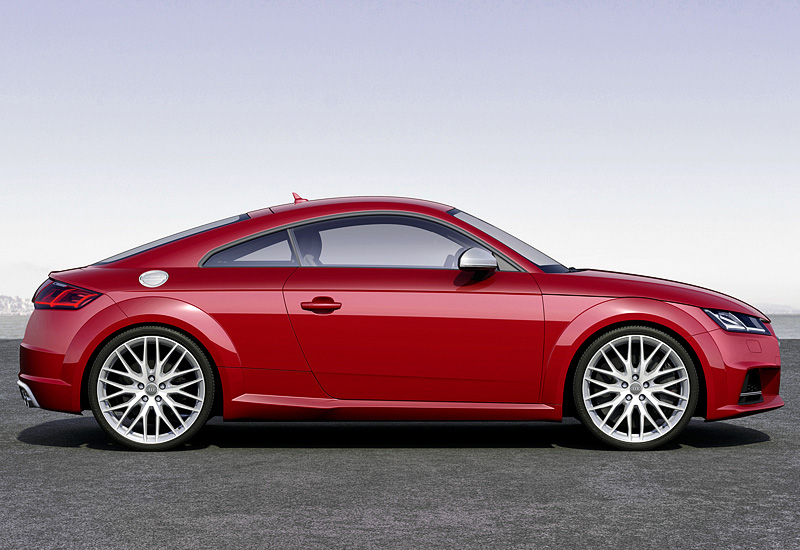 Audi TTS 2014 photo - 5