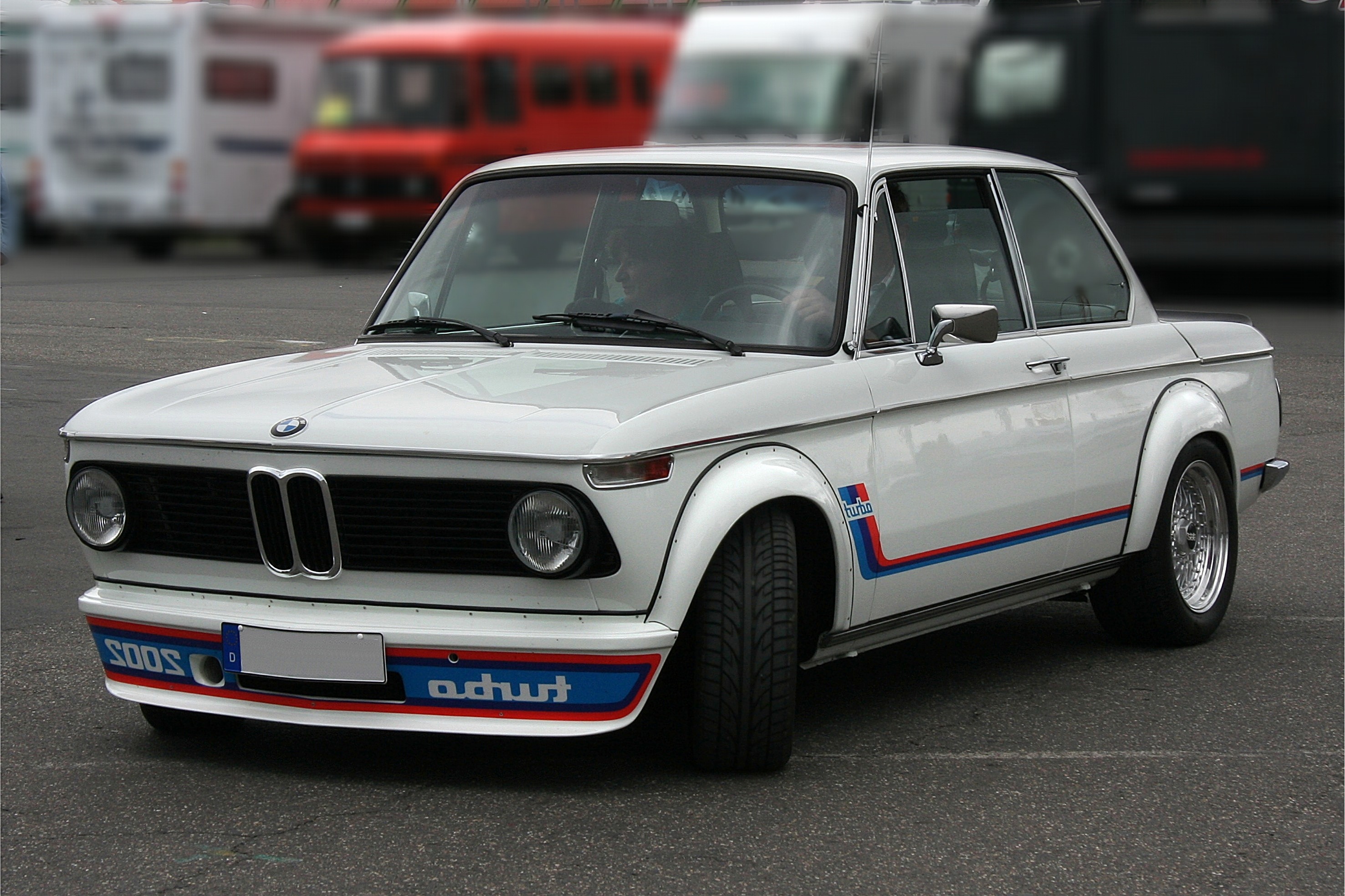BMW 2002 1968 photo - 5