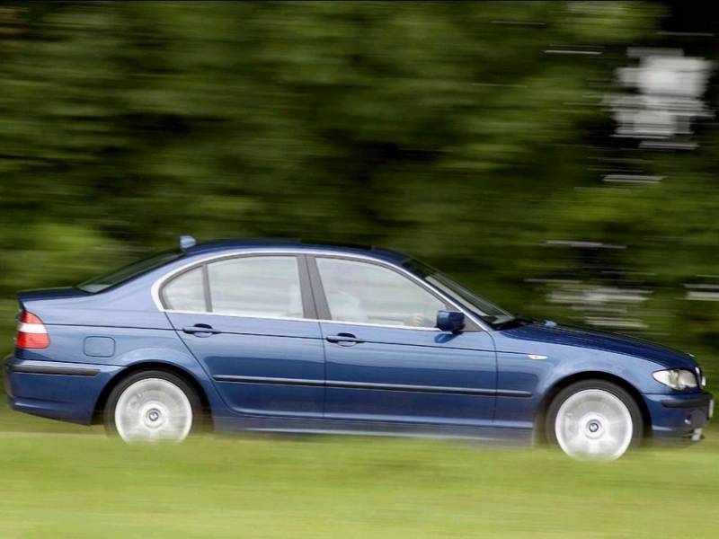 BMW 3-series 2002 photo - 3
