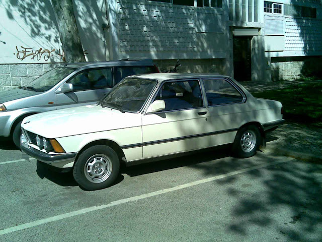 BMW 316 1987 photo - 7