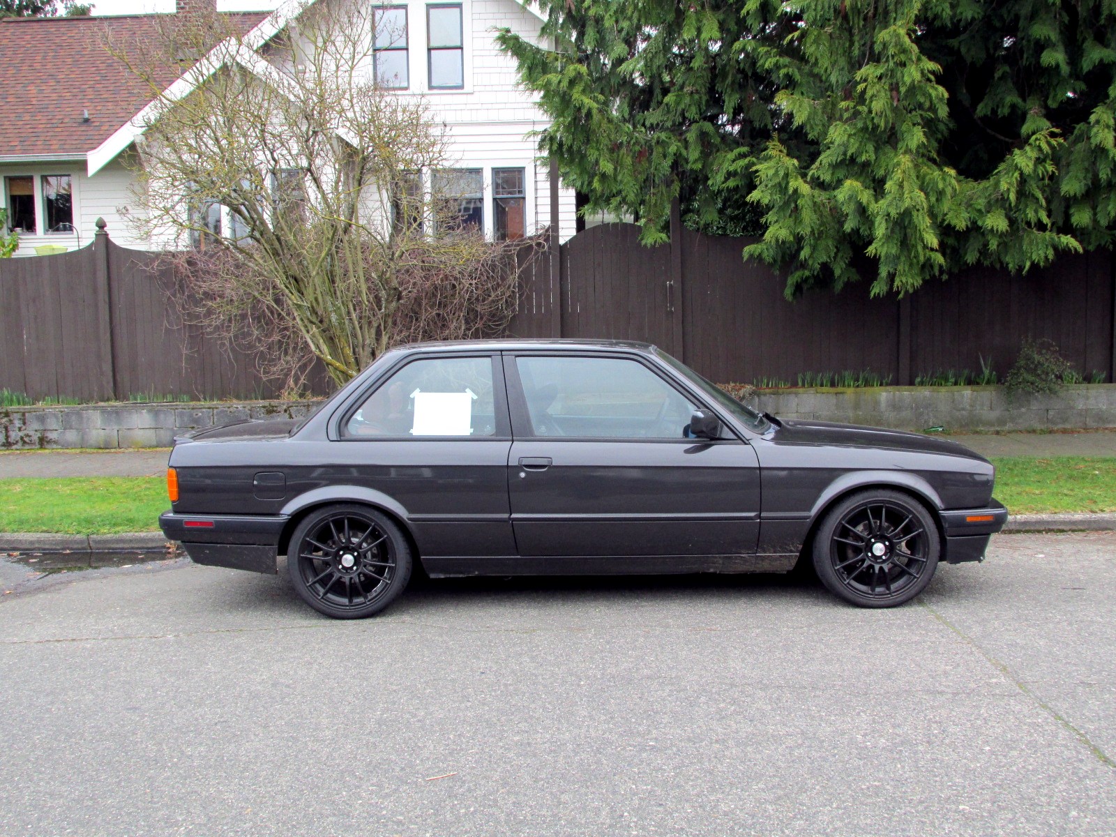 BMW 318iS 1991 photo - 4