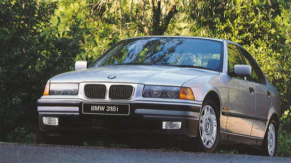 BMW 318iS 1997 photo - 2