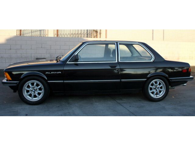 BMW 320 1982 photo - 10