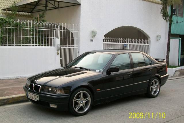 BMW 320 1997 photo - 6