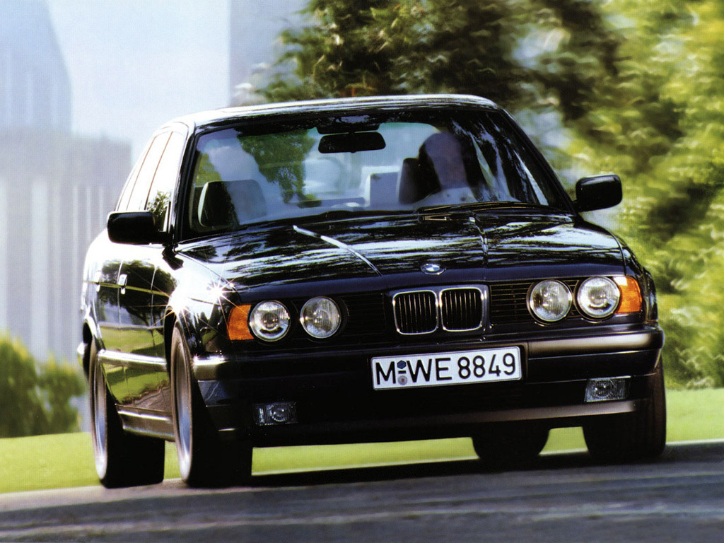 BMW 520i 1999 photo - 7
