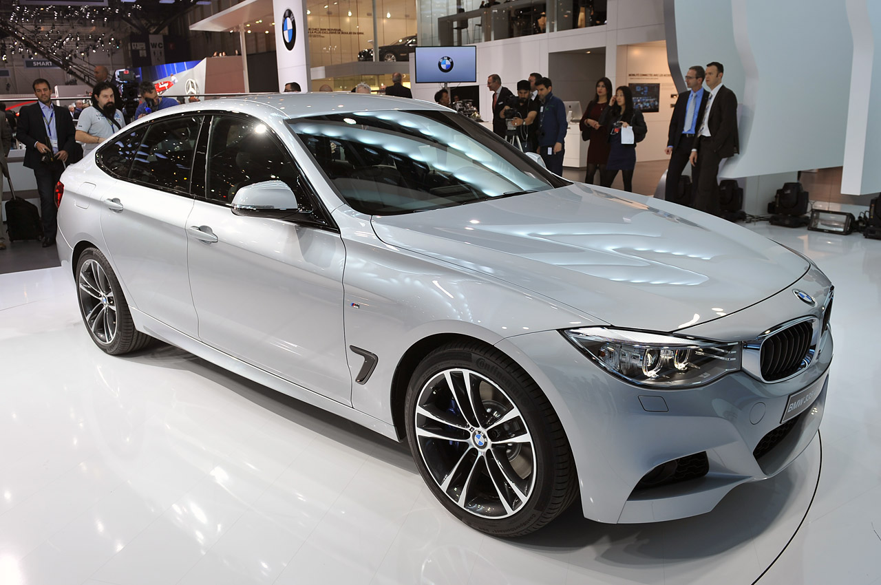 BMW 520i 2014 photo - 7
