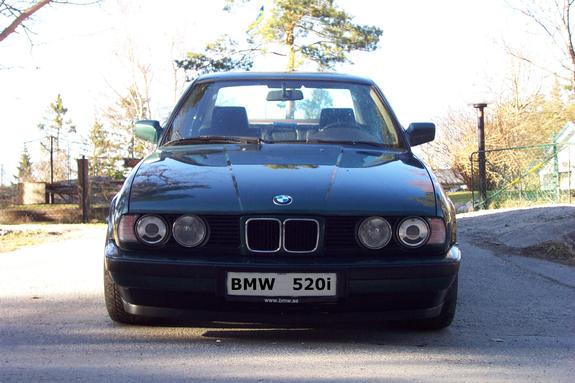 BMW 525 1986 photo - 6