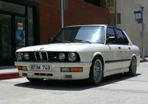 BMW 530 1990 photo - 8