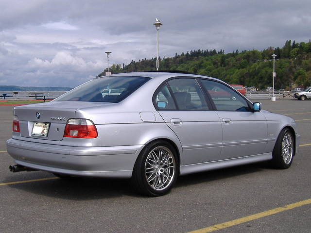 bmw 530i 2002 model