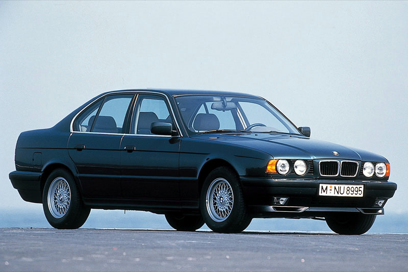 BMW 535i 1988 photo - 2