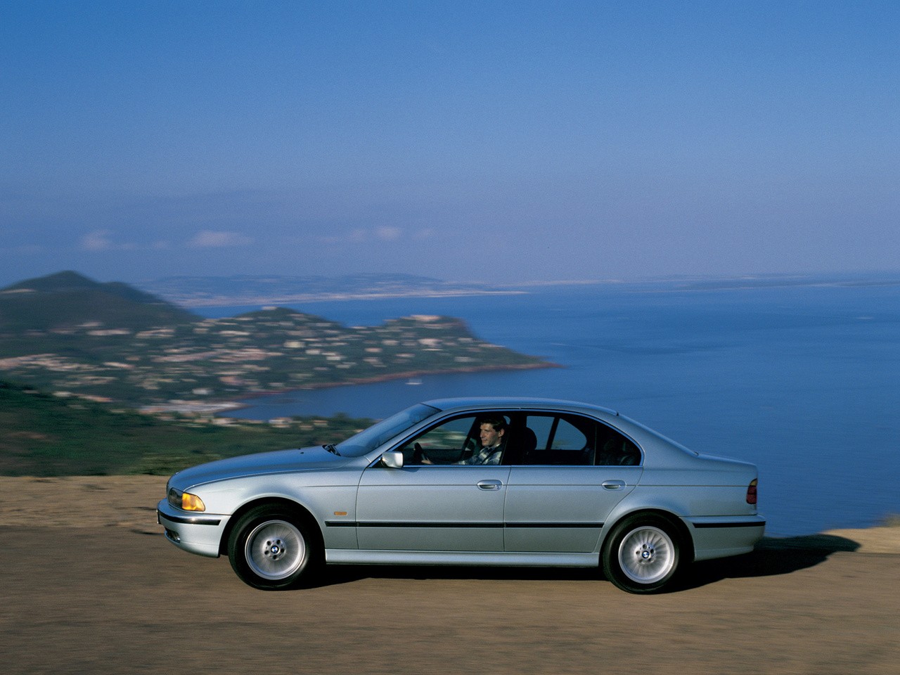 BMW 540 1996 photo - 10