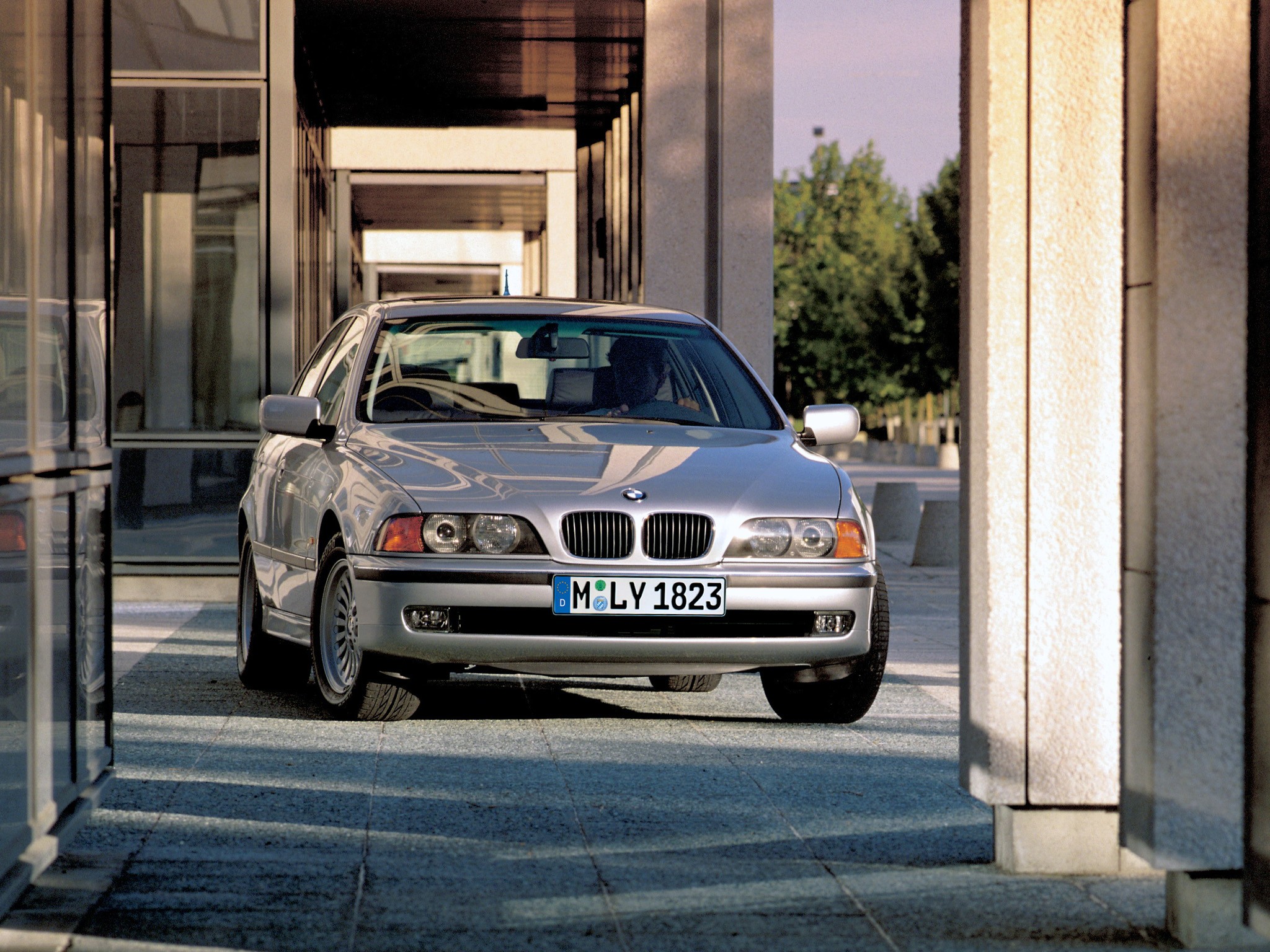BMW 540 1996 photo - 4
