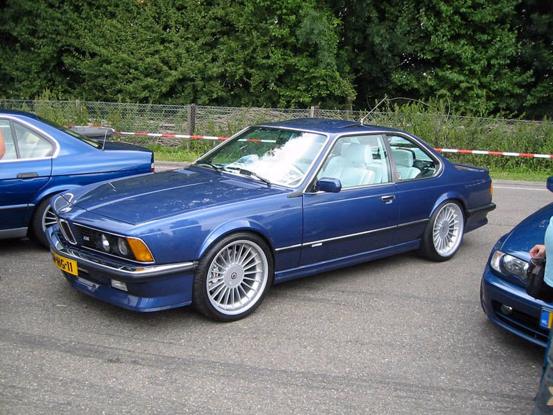 BMW M6 1983 photo - 1