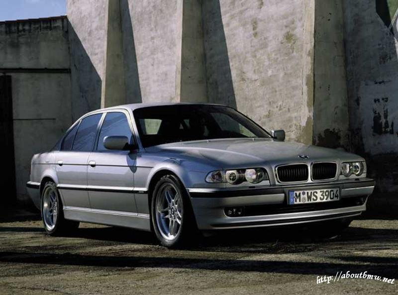 BMW M7 2001 photo - 4