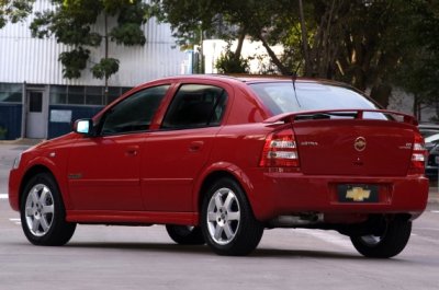 Chevrolet Astra 2000 photo - 4
