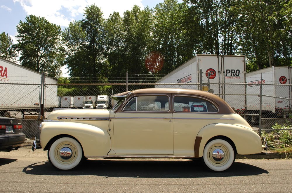 Chevrolet Deluxe 1941 photo - 1