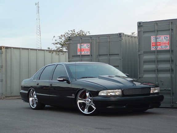 Chevrolet Impala 1996 photo - 3