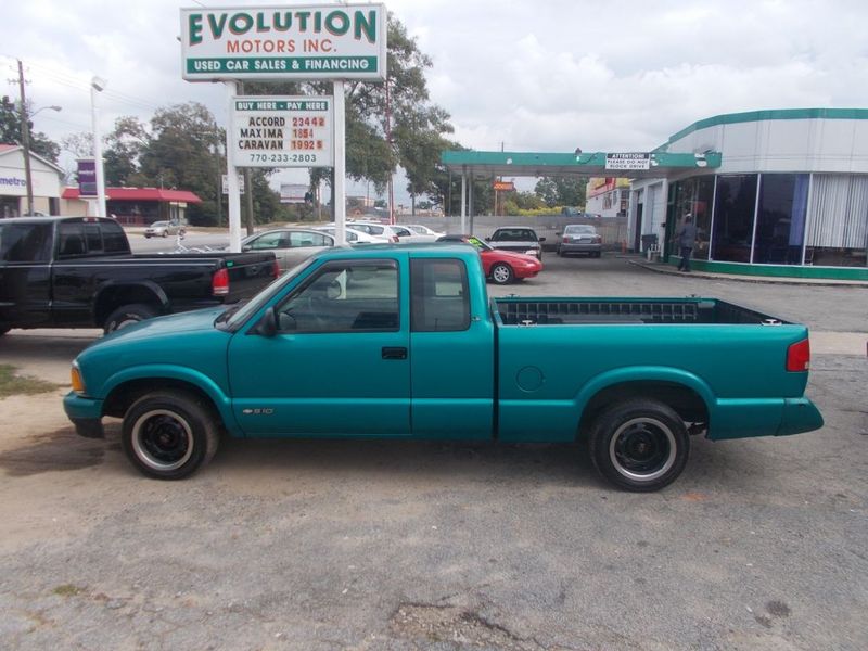 Chevrolet s 10 1995 photo - 4