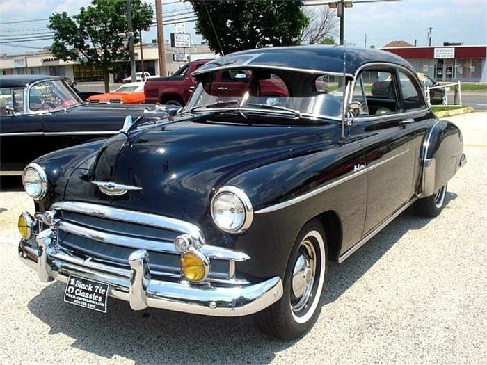 Chevrolet Styleline 1950 photo - 3