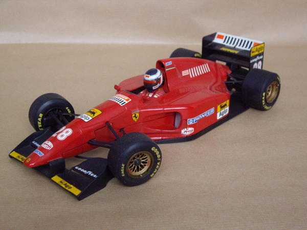 Ferrari F1 1994 photo - 2
