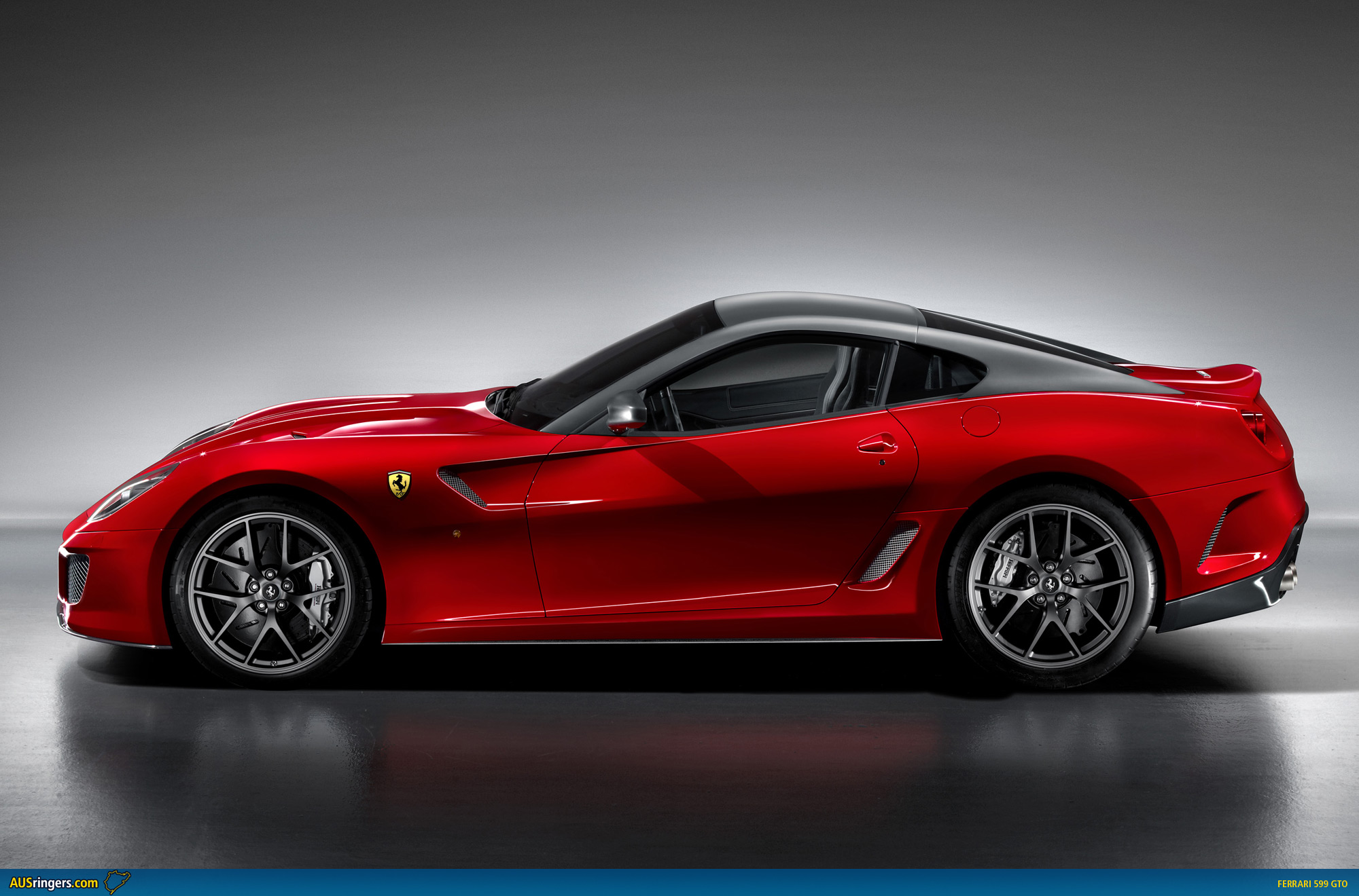 Ferrari GTO 2014 photo - 2