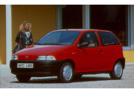 Fiat Punto 1999 photo - 3