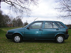 Fiat Tipo 1990 photo - 3