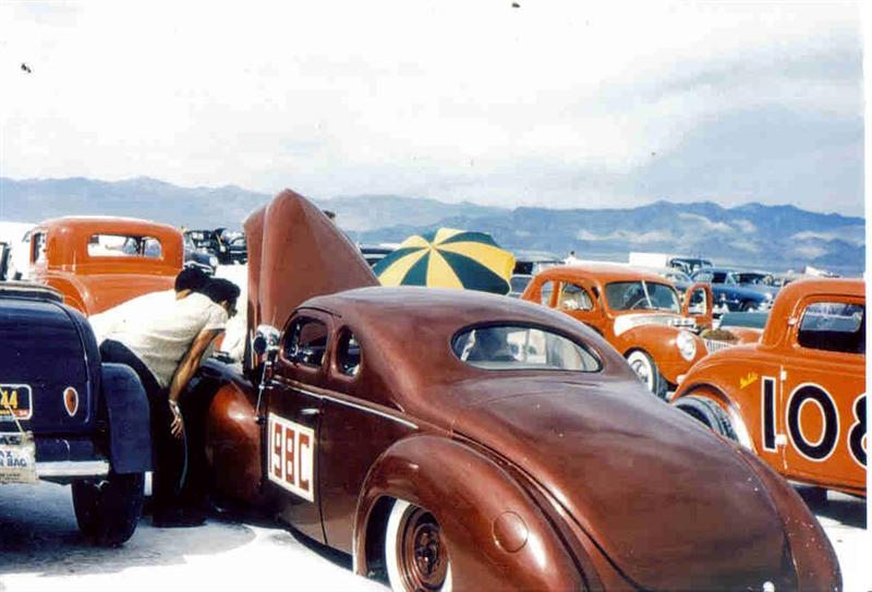 Ford Coupe 1939 photo - 2