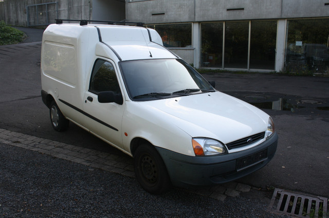 Ford courier 2000 photo - 6