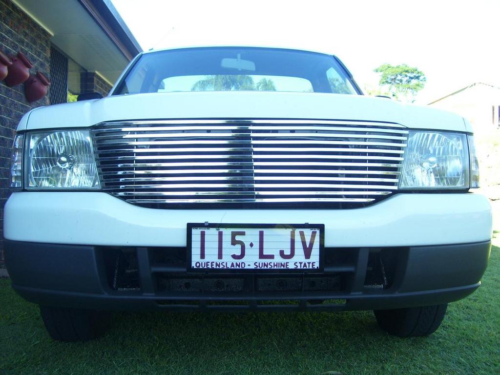 Ford courier 2002 photo - 7