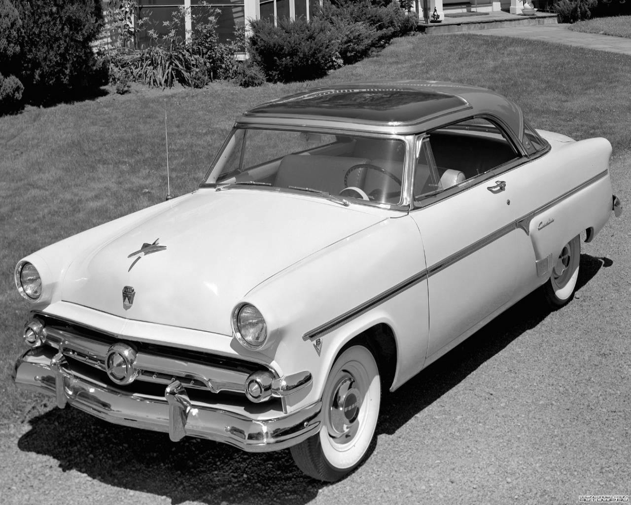 Ford crestline 1954 photo - 8