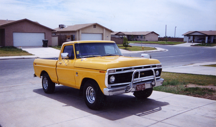 Ford F-100 1976 photo - 7