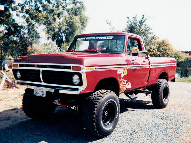 Ford F-100 1976 photo - 8