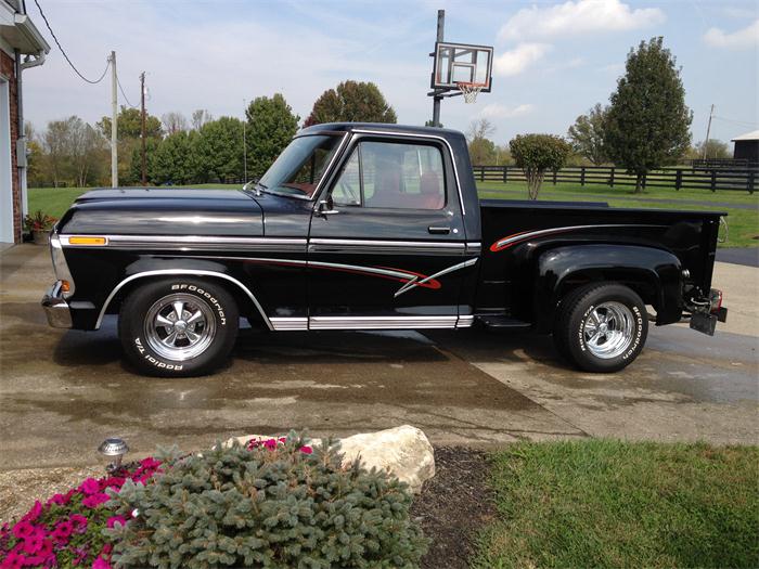 Ford F-100 1976 photo - 9