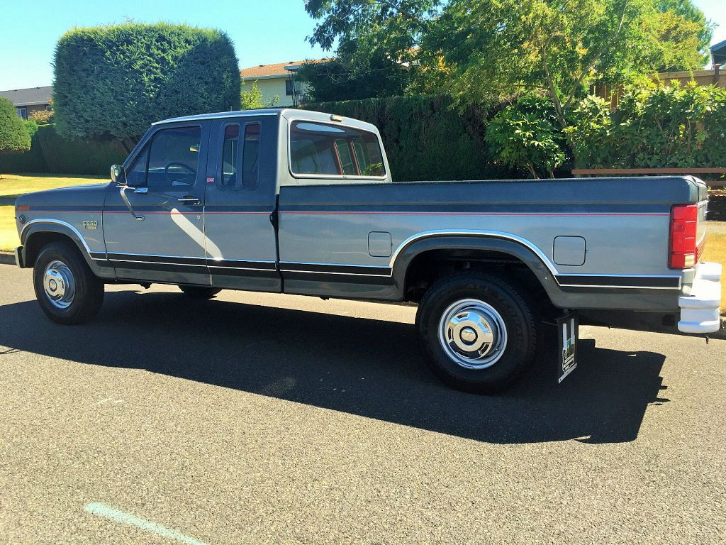 Ford f-250 1987 photo - 6