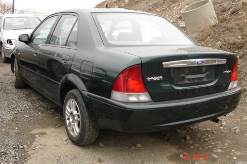 Ford Laser 2005 photo - 1