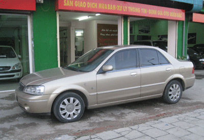 Ford Laser 2005 photo - 2