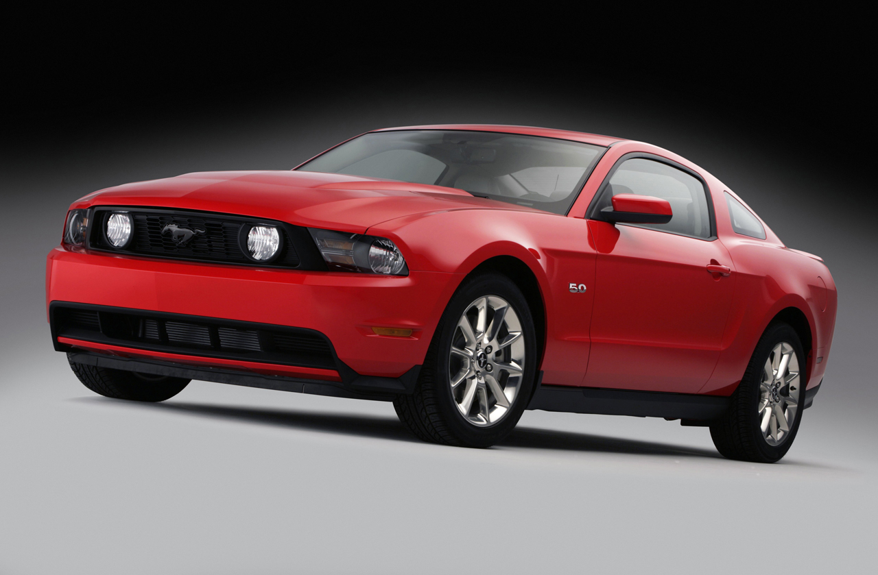 Ford Mustang 2011 photo - 2