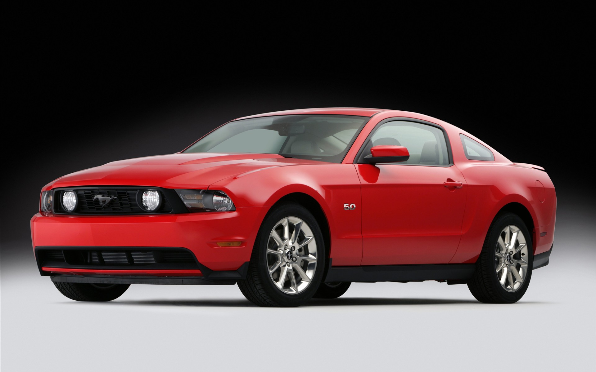 Ford Mustang 2011 photo - 4