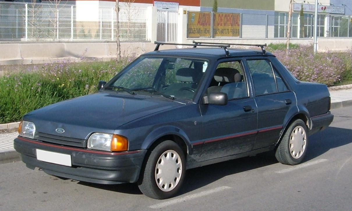 Ford Orion 1985 photo - 3