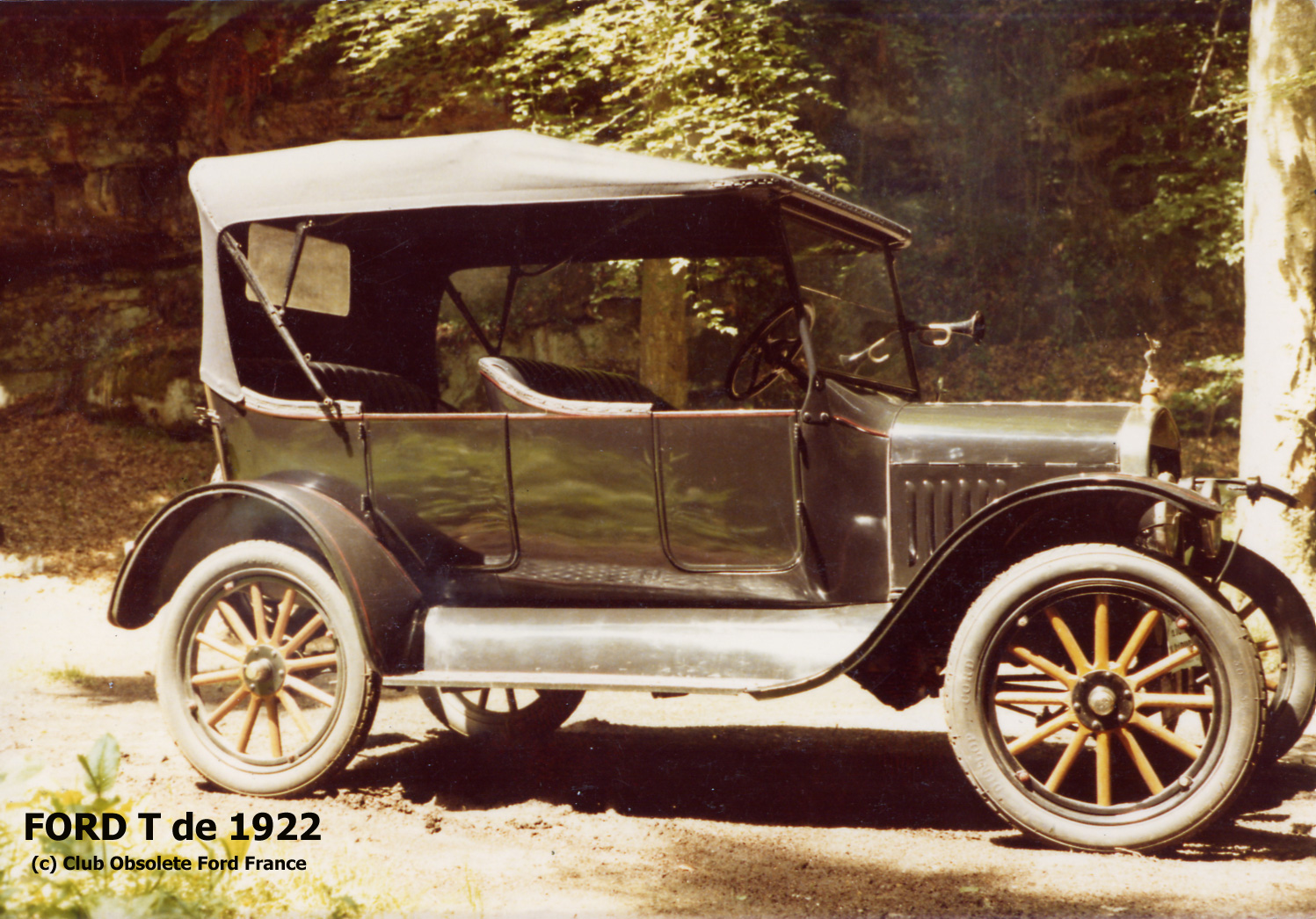 Ford T 1922 photo - 2