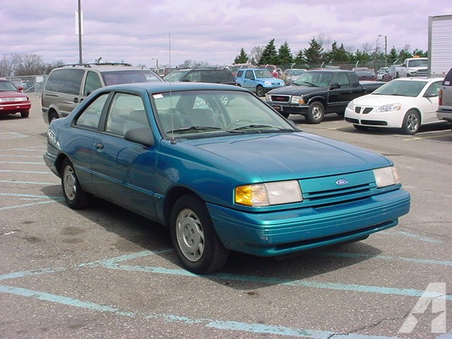 Ford Tempo 1988 photo - 5
