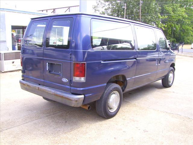 Ford Van 1995 photo - 6
