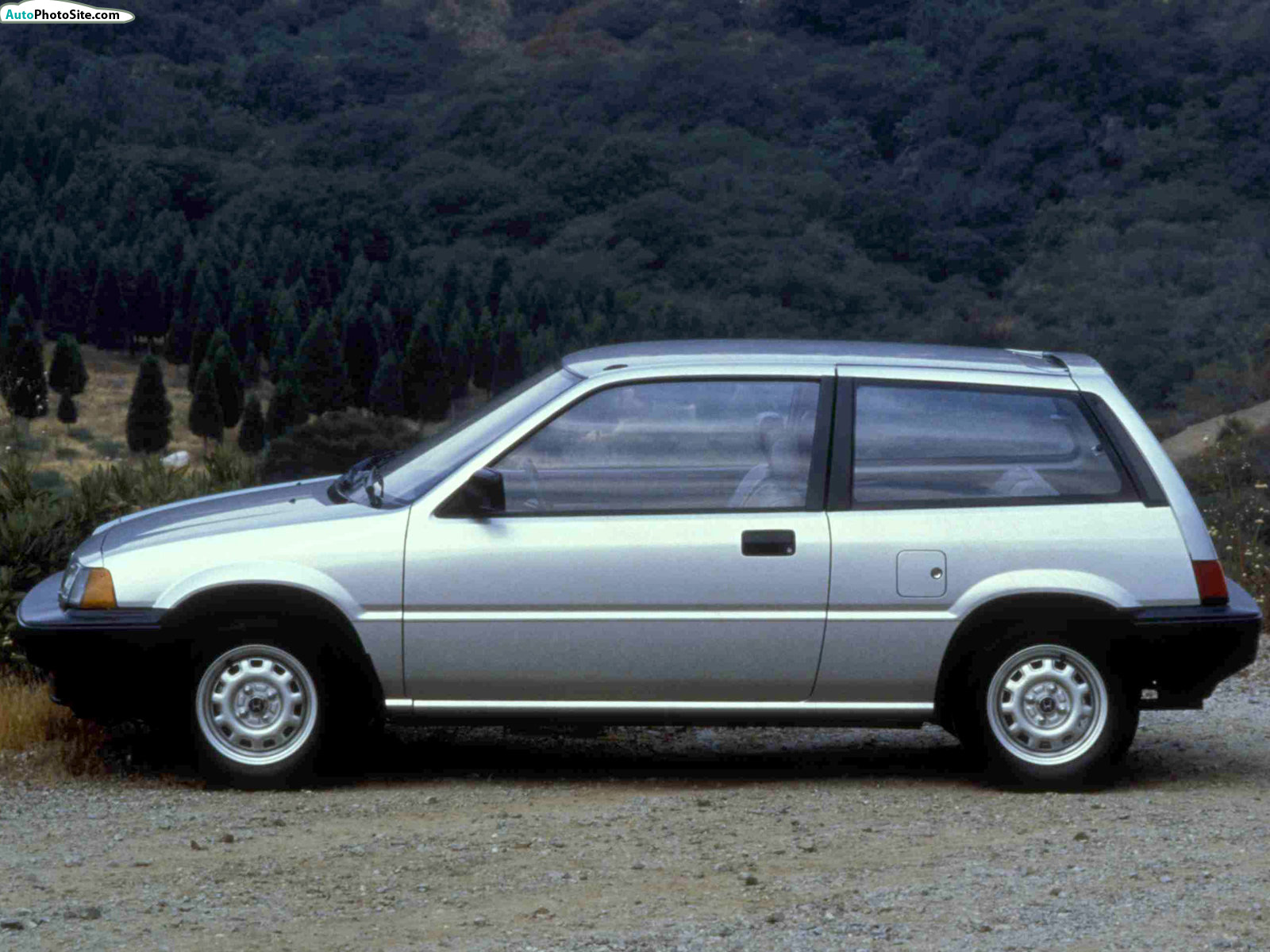 Honda Civic 1985 photo - 2
