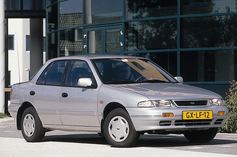 Kia Sephia 1993 photo - 2