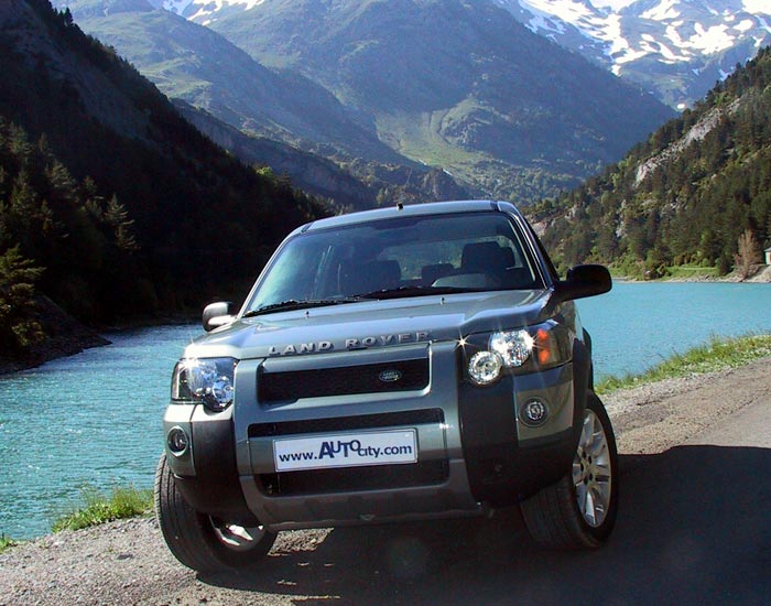 Land Rover Freelander 2004 photo - 3